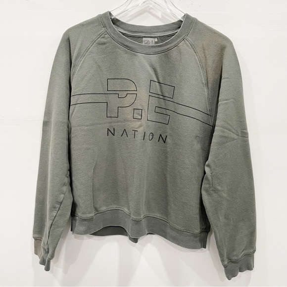 P.E Nation Swingman Raglan Logo Pullover Sweatshirt in Green XL - Picture 1 of 7